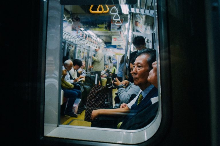 Intraprzedsiębiorczość: jak wspierać i wykorzystywać wewnętrzną innowację